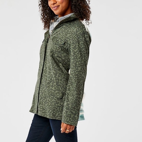 Carve Designs Ryder Jacket Moss Camo mixed fabric knit back media size small - Picture 3 of 11